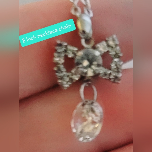 Matching Necklace and Earrings Set (never worn) - Picture 3 of 3